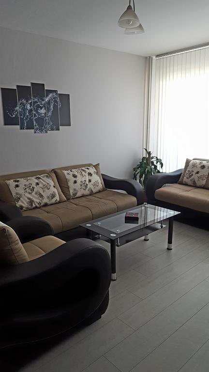 Modern Home Apartment Airport Sofia Exterior foto